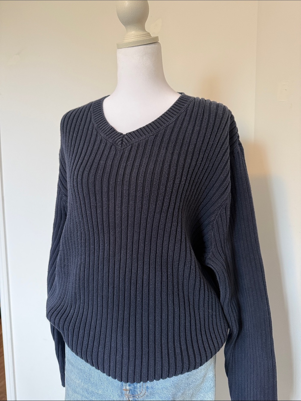 Vintage Eddie Bauer Ribbed V-Neck Sweater in Navy - Heavy Cotton - Fall - Picture 3 of 5